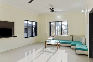 Living room - OYO 29156 Nisarg Holiday Resort (Alibag)