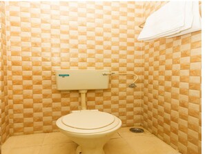 Bathroom - OYO 18832 Sukhakarta Weekends (Alibag)