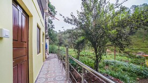 Balcony - OYO 48883 S.j Hotel's (Almora)