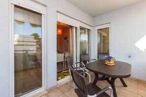 Lägenhet Deluxe - 3 sovrum - balkong | Terrass/Patio