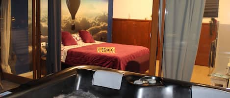 Exclusive-huoneisto, 3 makuuhuonetta, vuoristonäköala | Työpöytä, äänieristys, silitysrauta/-lauta, ilmainen Wi-Fi