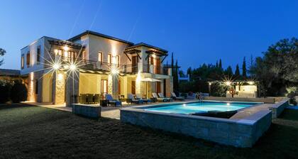 Villa 327 Galinios - Fünf Schlafzimmer Villa, Schläft 8