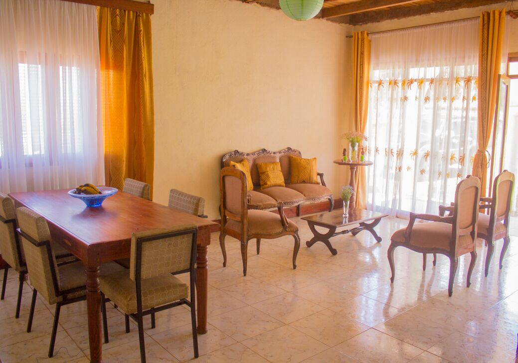 Daily cooked-to-order breakfast for a fee