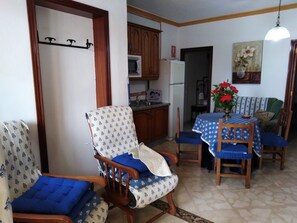 บ้านพัก, 2 ห้องนอน | บริเวณนั่งเล่น