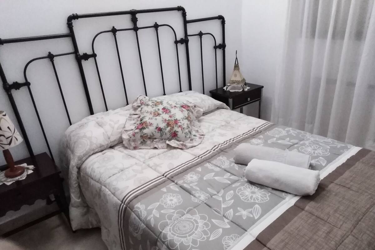 House, 2 Bedrooms