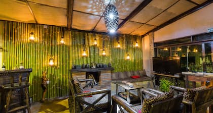 Amakoro Songa Lodge