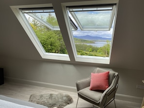8 bedrooms, desk, iron/ironing board, travel cot