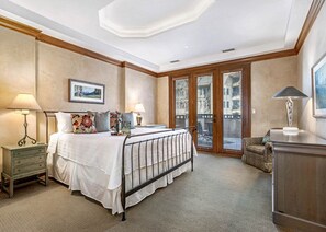 3 bedrooms, iron/ironing board, Internet, bed sheets