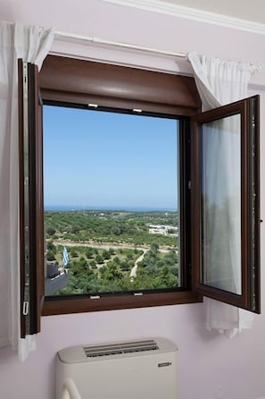 Villa, Pool Access, Mountain View (Orange) | Pemandangan dari bilik