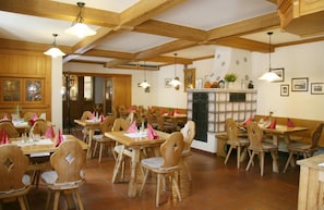 Restaurant - Gasthaus zur Linde (Hohenpolding)