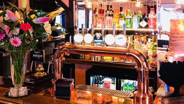 Bar (on property) - The Lion Hotel & Restaurant Berriew (Welshpool)