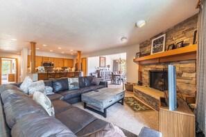 TV, fireplace, video games, DVD player - Keystone Condo w/ Private Balcony w/ Mountain Views, Shuttle Nearby! (Keystone)