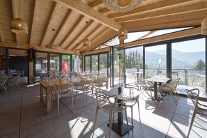Restaurant - Hotel Restaurant Le Repère (Vizille)