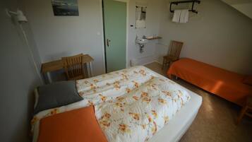 Double or Twin Room, Shared Bathroom | Blackout drapes, cribs (free), WiFi (free), bed sheets