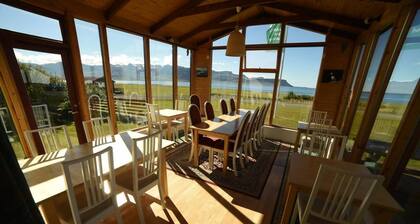 Suður-Bår Guesthouse