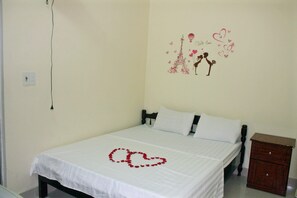 9 habitaciones y wifi 