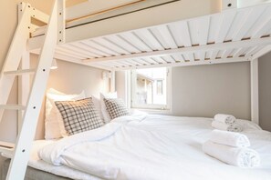 Premium Apartment | 3 bedrooms, individually decorated, individually furnished