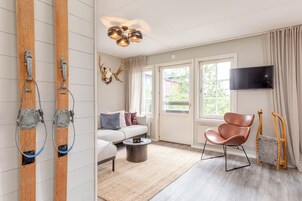 尊荣公寓 | 特色装修、特色家居、熨斗/熨衣板、免费 WiFi