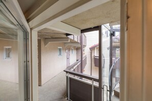 Premium-Apartment | Blick auf den Innenhof