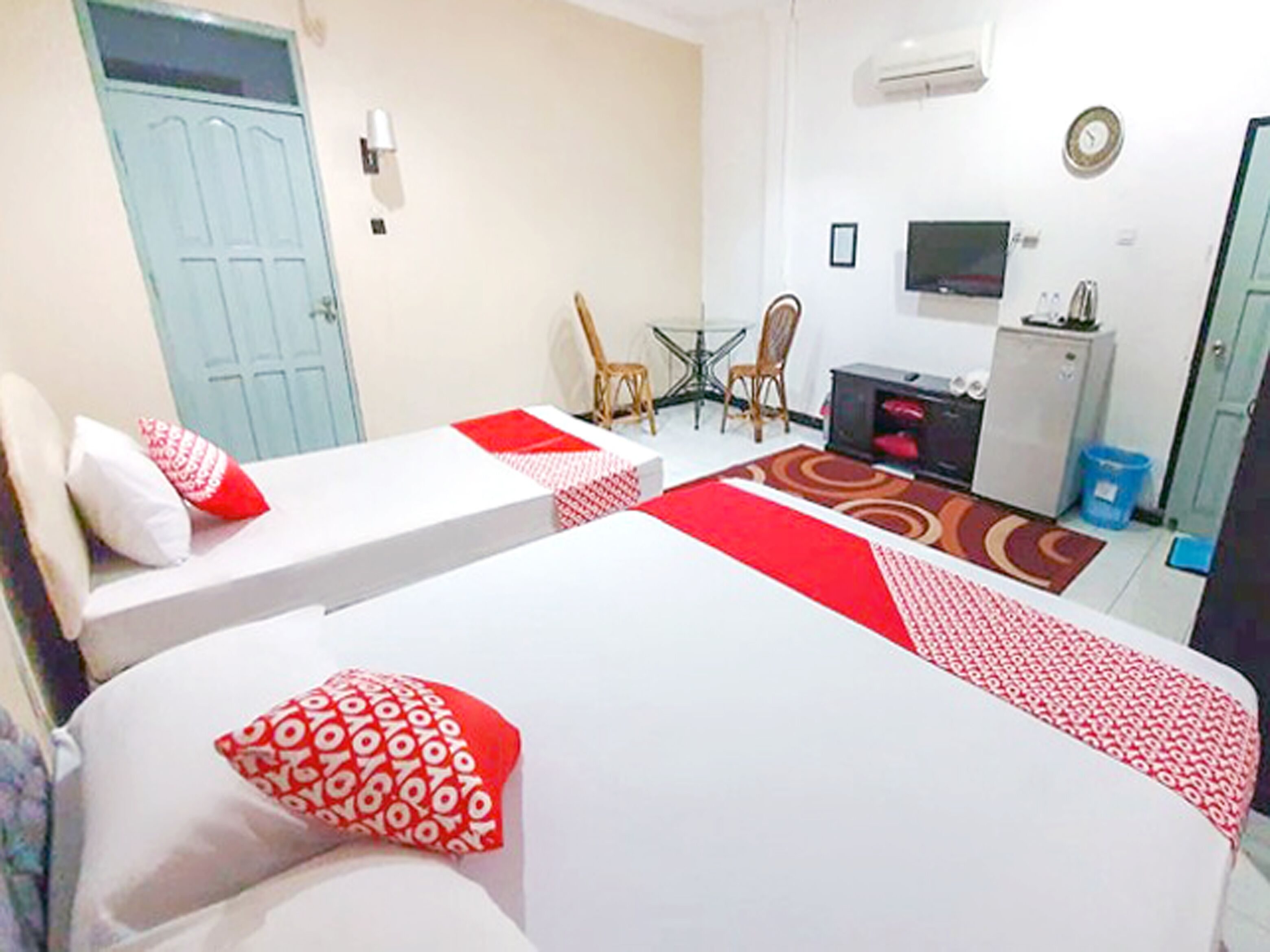 Family Room, 1 King Bed | Desk, rollaway beds, free WiFi