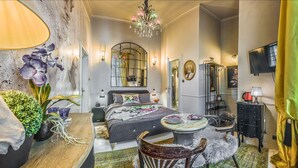 Unclassified image, 2 of 10, button - Vibrant Luxury Apartment In The Heart Of The City (Budapest)