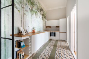 Deluxe Apartment | Private kitchen