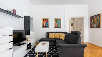 Apartment | Living room