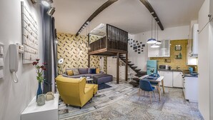 Interior - Your Fond&Carefree Bird Nest (Budapest)