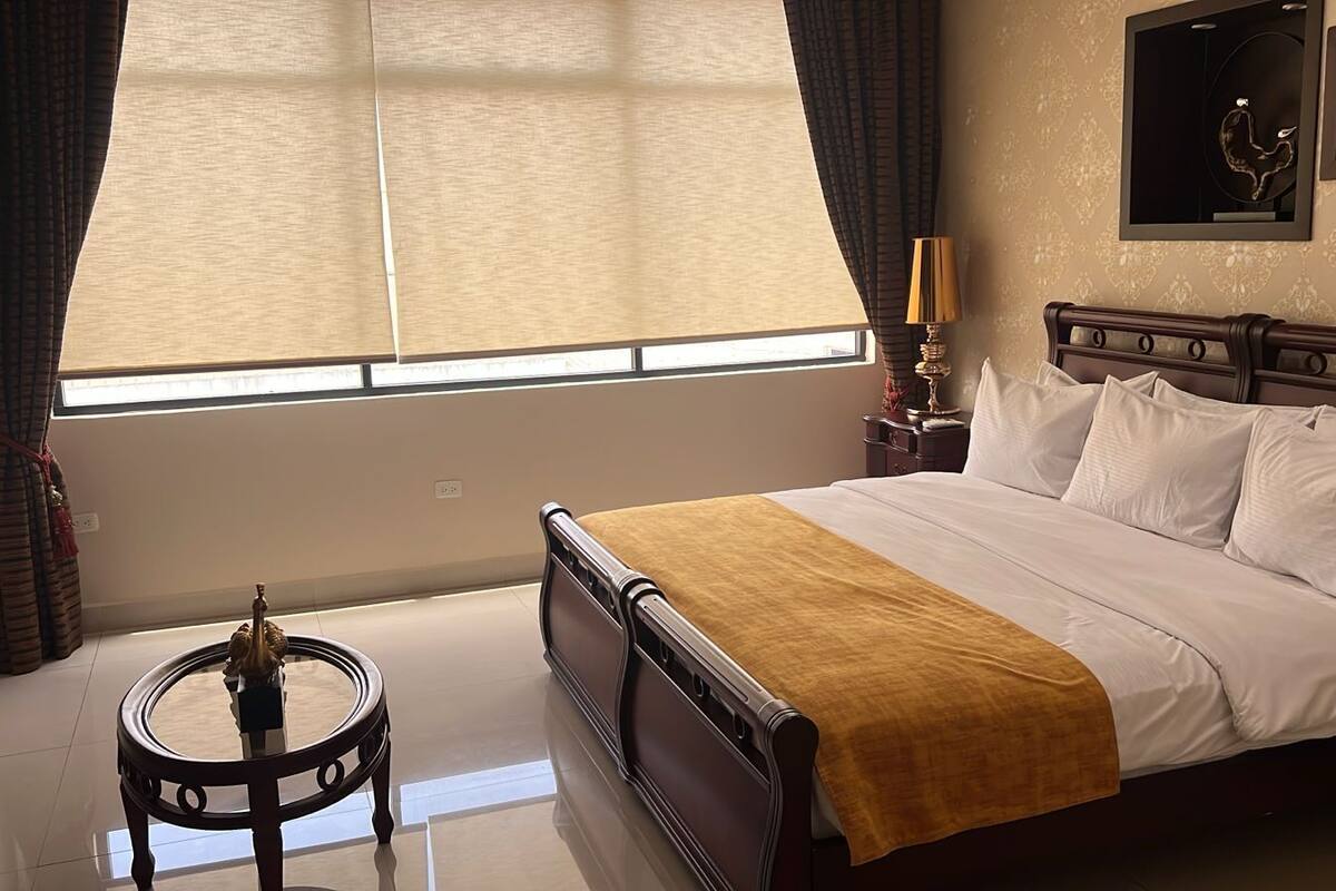 Standard Suite | Desk, laptop workspace, blackout drapes, WiFi (free)