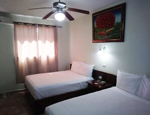 Doppelzimmer, 2 Queen-Betten