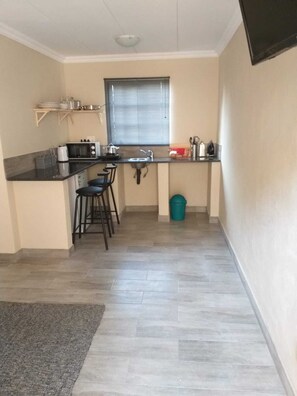 Chambre Double Deluxe | Cuisine privée