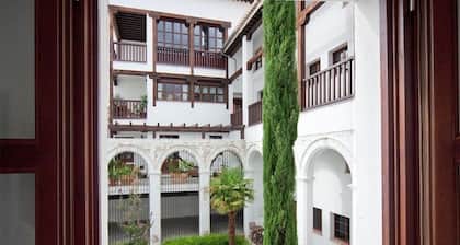 Superior 2 bedroom apartment