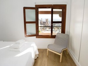 1 bedroom, iron/ironing board - Apartamento Superior Vistas (Granada)