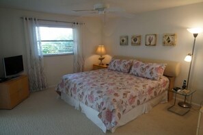 3 bedrooms, free WiFi - Coral_island (Cape Coral)