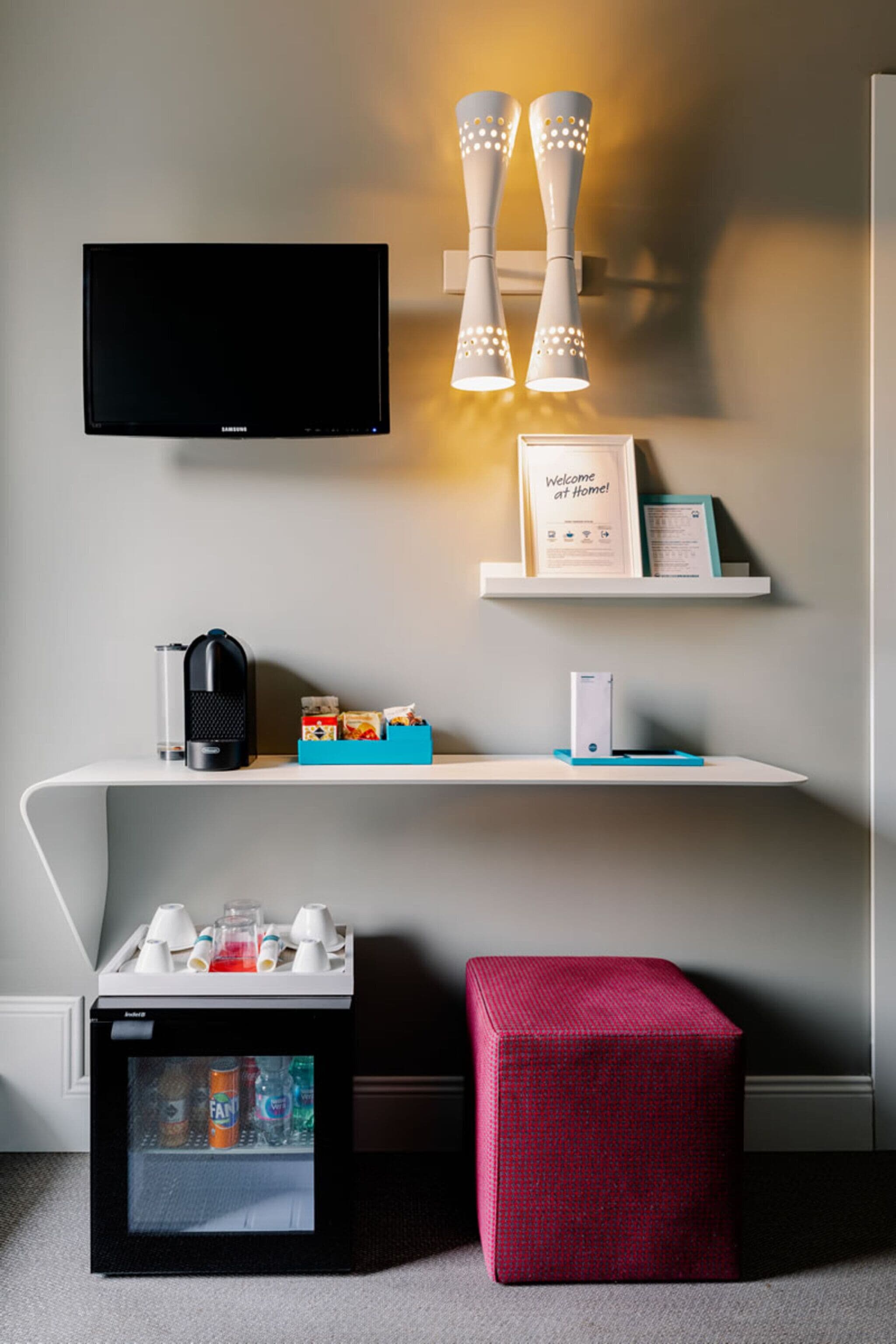 In-room safe, soundproofing, free WiFi