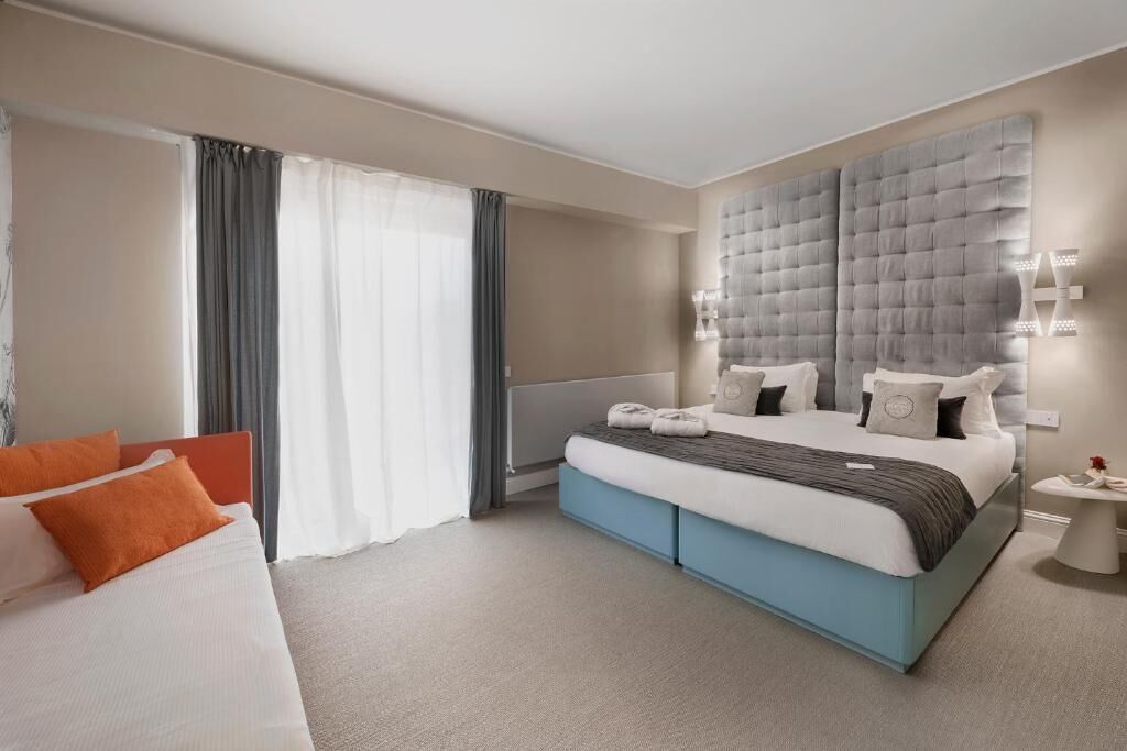 Superior-værelse til 3 personer - balkon - byudsigt