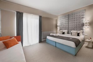 Superior-værelse til 3 personer - balkon - byudsigt