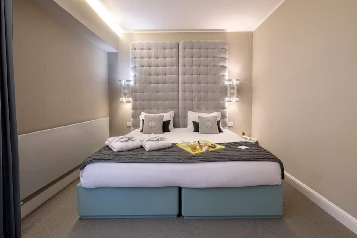 Superior-Dreibettzimmer, Balkon, Stadtblick