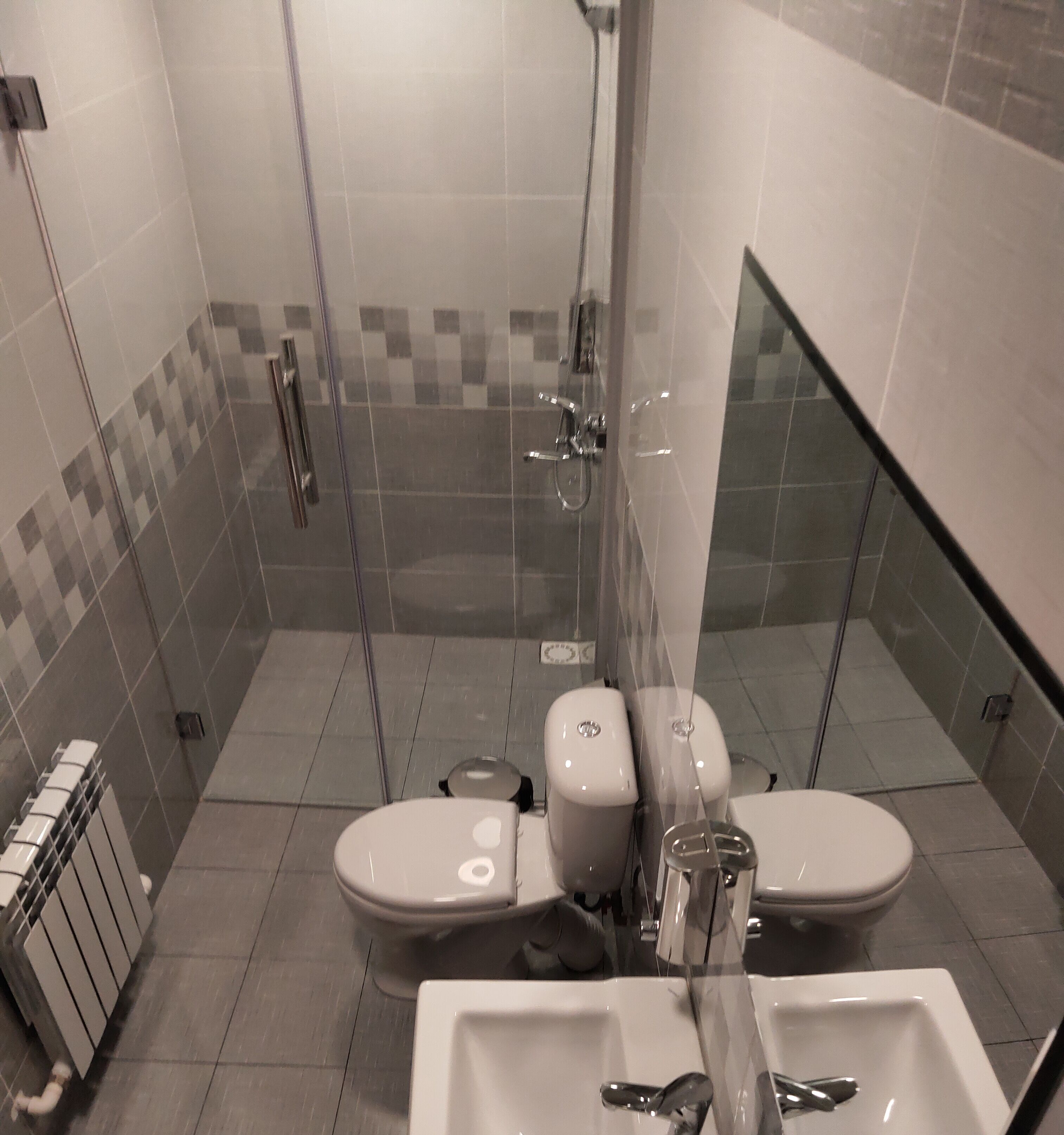 Foto - "S e a s o n S"