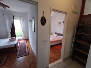 2 Schlafzimmer, Bügeleisen/Bügelbrett, kostenloses WLAN, Bettwäsche