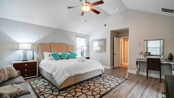 3 chambres, fer et planche à repasser, Wi-Fi gratuit, draps fournis