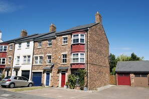Exterior - Kirkwood Drive (Durham)