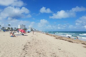 Beach nearby - ♚The CHIC Apt♚2BR|Near Beach|Port|Airport|Las Olas (Fort Lauderdale)