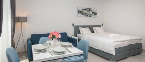 Caja de seguridad en la habitación y sistema de insonorización