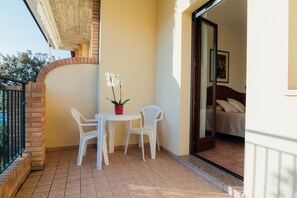 Double Room | Terrace/patio - Hotel B&B Country Club Sport (Alba Adriatica)