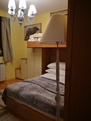 1 dormitori, wifi i roba de llit