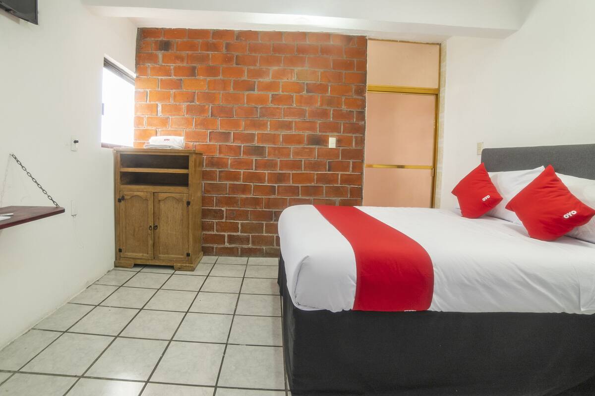 Quarto standard, 2 camas Queen | Wi-Fi de cortesia, roupa de cama