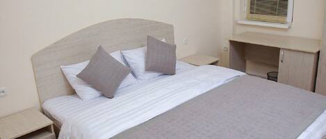 Espace de travail pour ordinateur portable, chambres insonorisées