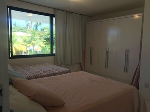 4 Schlafzimmer, Bügeleisen/Bügelbrett, WLAN, Bettwäsche