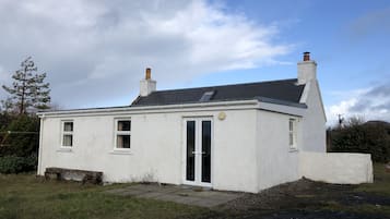 Family Cottage | Exterior